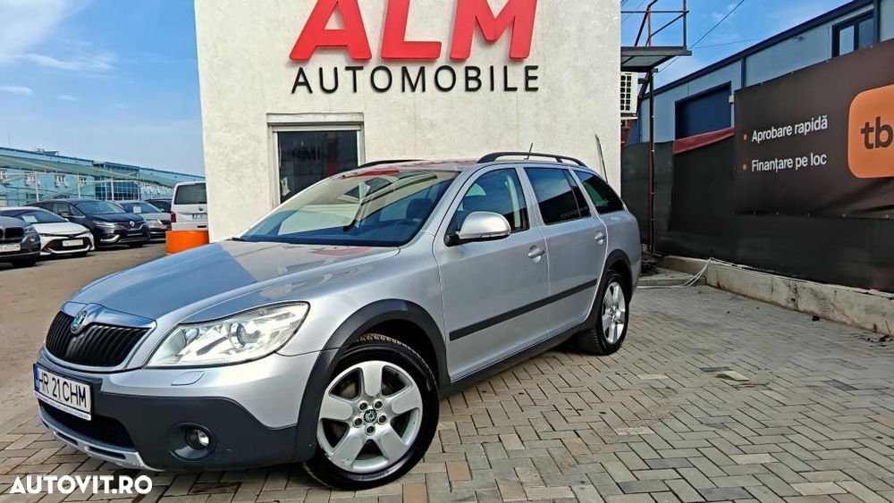 Skoda Octavia 2.0 TDI DPF 4x4 DSG Ambition - 3