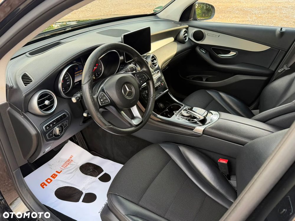 Mercedes-Benz GLC 250 d 4Matic 9G-TRONIC - 19