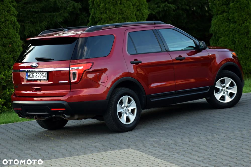 Ford Explorer - 25