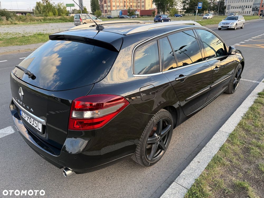 Renault Laguna dCi 150 FAP Bose - 6