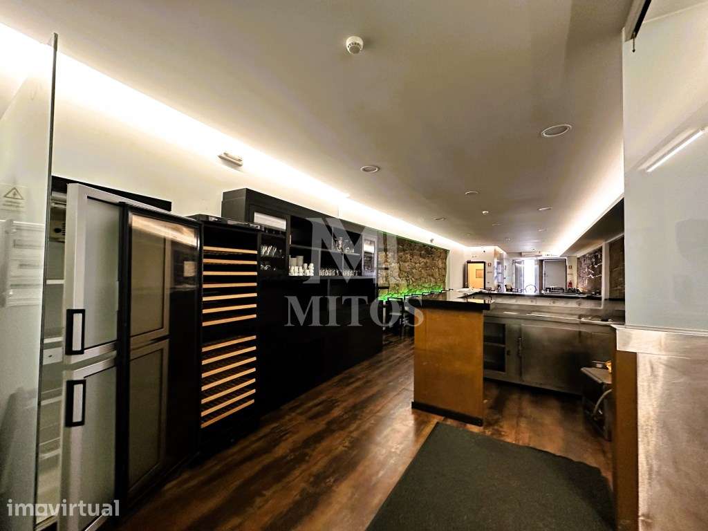 Espaço comercial para venda no centro de Viana do Castelo - Grande imagem: 5/14