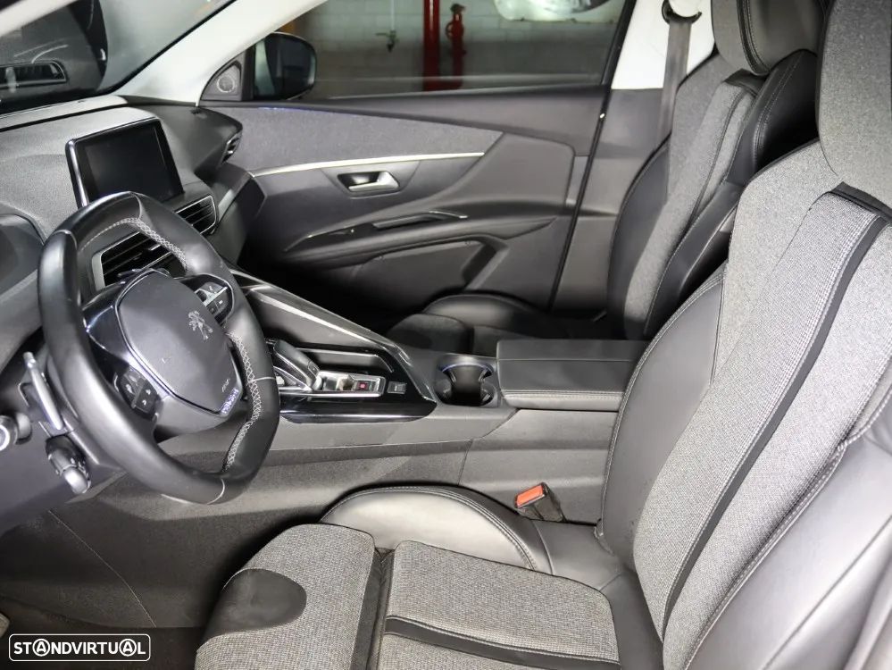 Peugeot 3008 1.6 BlueHDi Allure EAT6 - 8