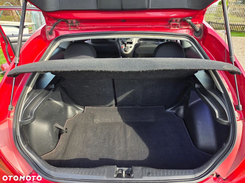 Honda Civic 1.6i ES - 10