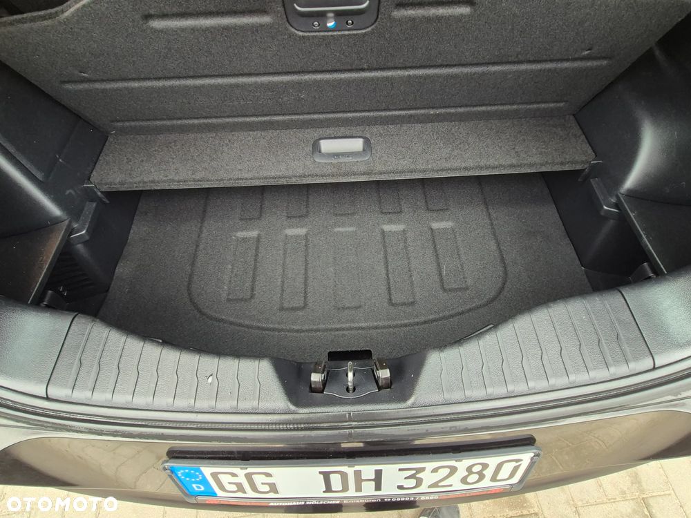 SsangYong/KGM Tivoli e-XDi 160 2WD Start/Stop Sapphire - 28