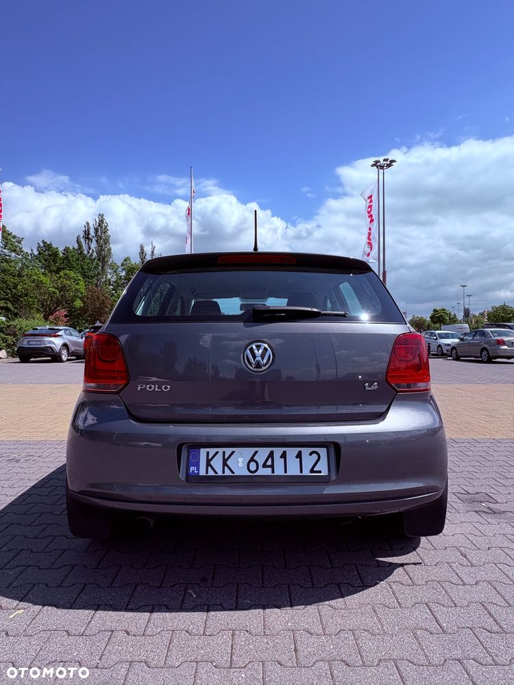 Volkswagen Polo 1.4 16V Comfortline - 11
