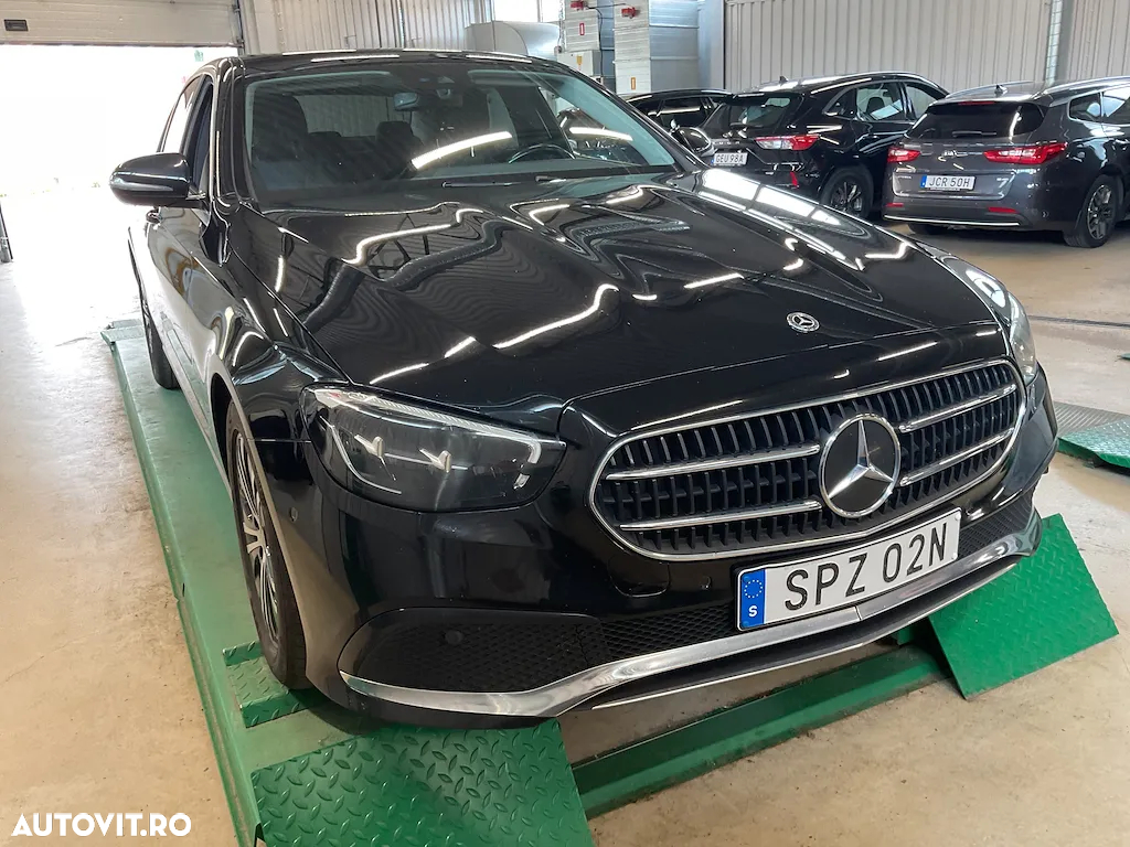 Mercedes-Benz E - 2