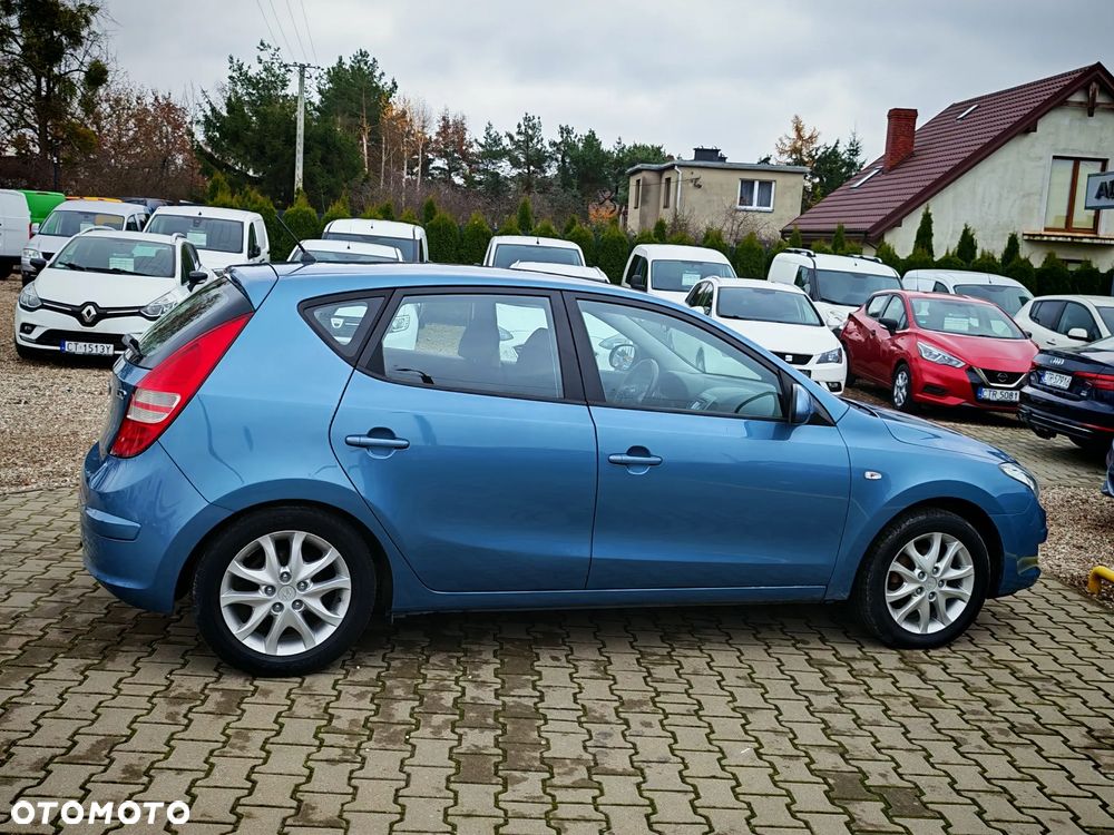 Hyundai i30 1.6 Classic - 7