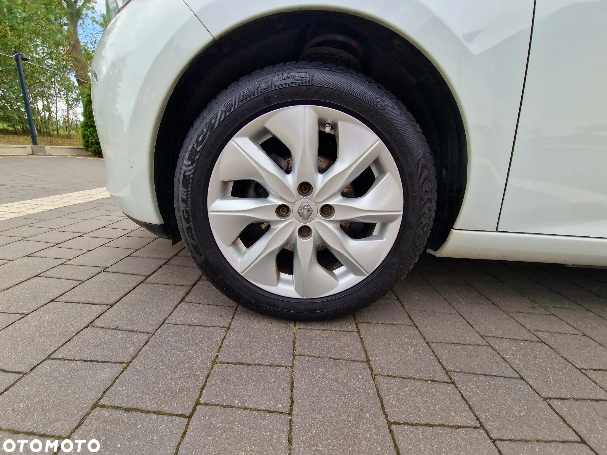 Renault Zoe - 30