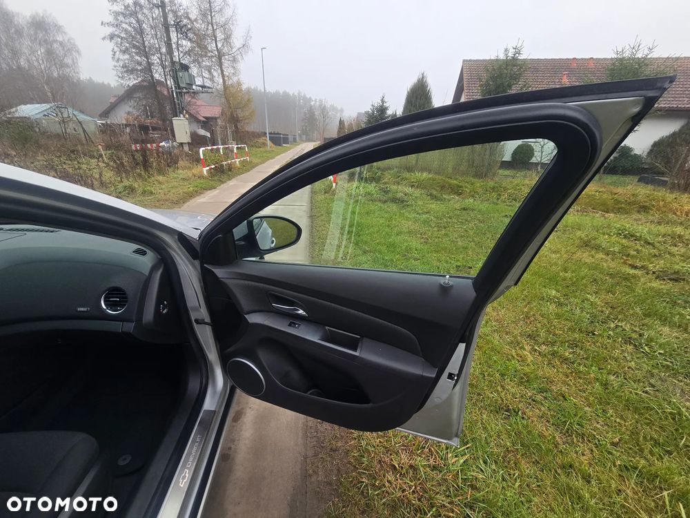 Chevrolet Cruze 2.0 LTZ - 14
