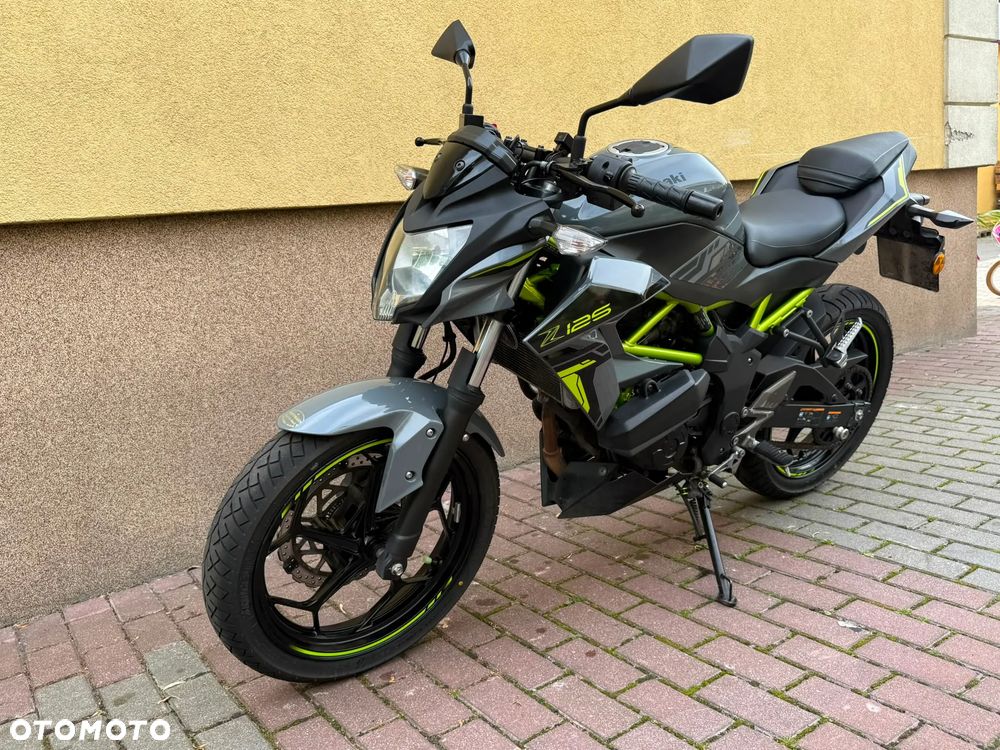 Kawasaki Z - 15