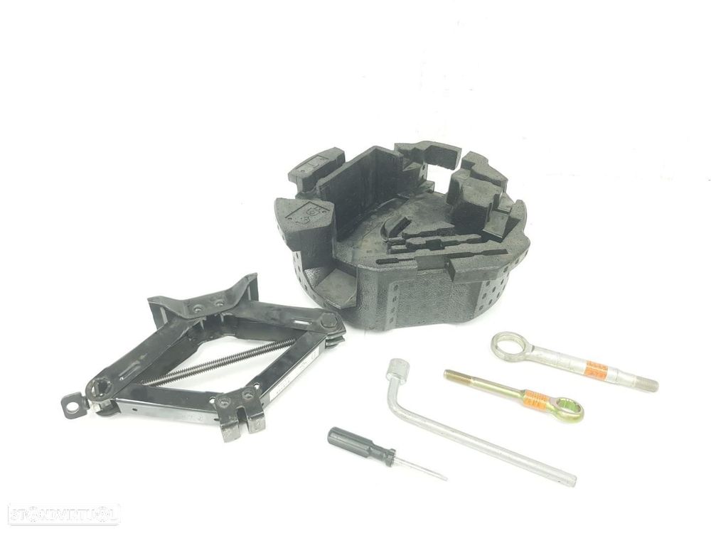 MACACO SUBARU IMPREZA G12 - 1