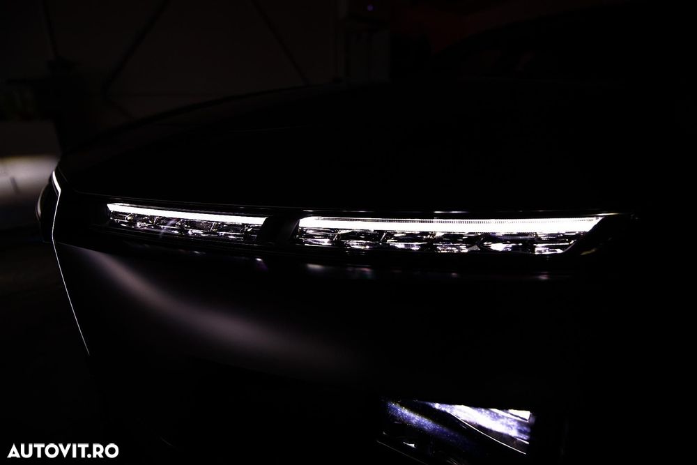 BMW Seria 7 740 xDrive MHEV - 9