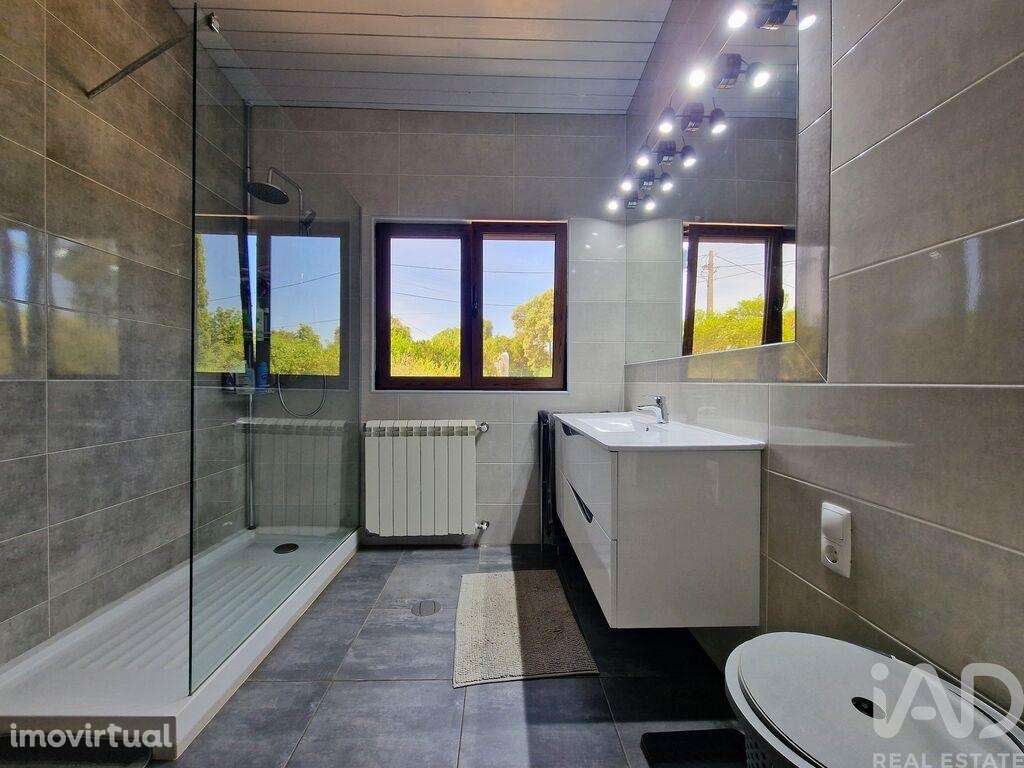 Casa de Campo em Santa Bárbara de Nexe de 265 m2 - Grande imagem: 4/4