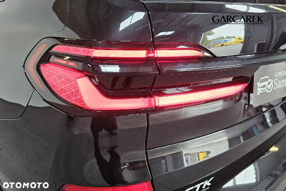 BMW X7 - 10