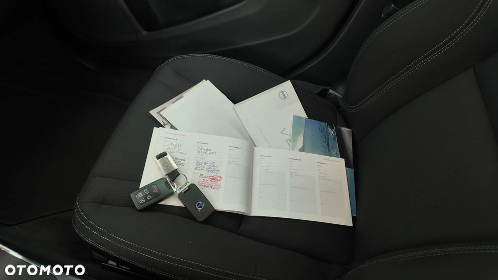 Volvo V60 D2 Drive-E Momentum - 27