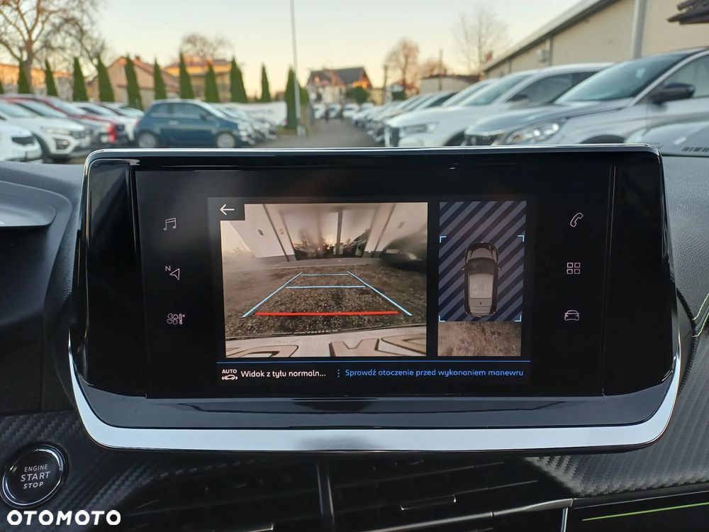 Peugeot 208 PureTech 100 GT - 15