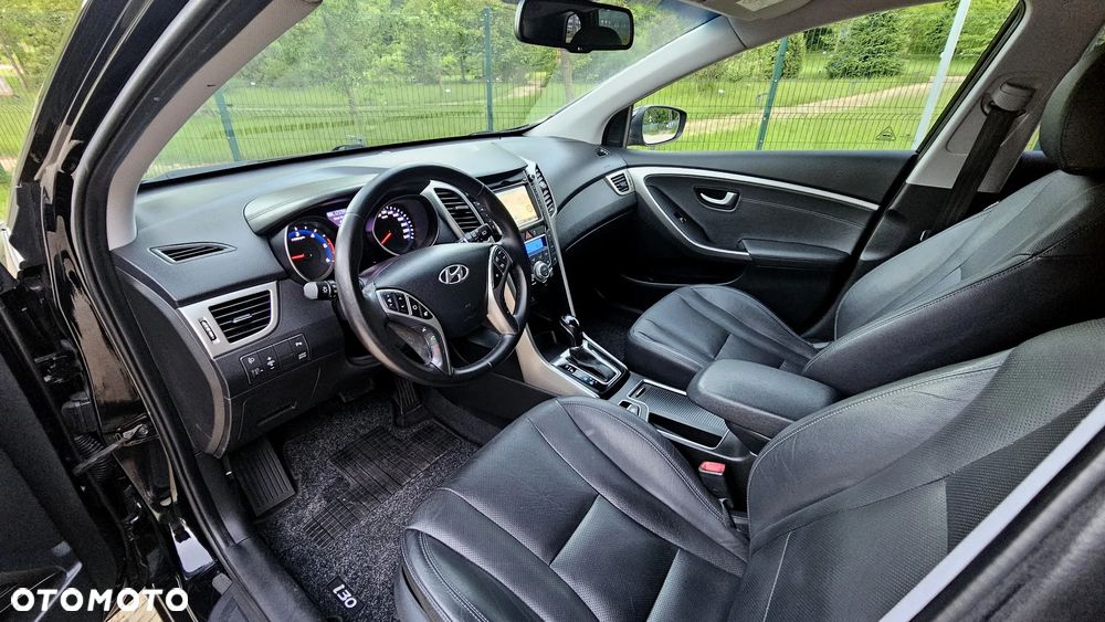 Hyundai i30 1.6 CRDi Automatik Style - 25