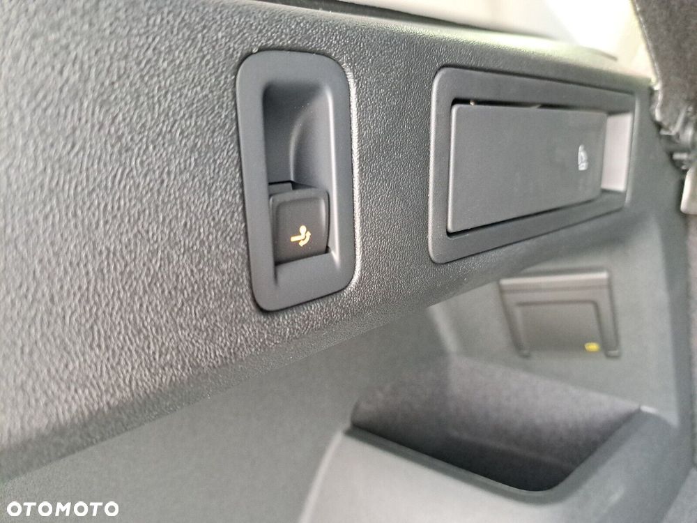 Volkswagen Tiguan - 22