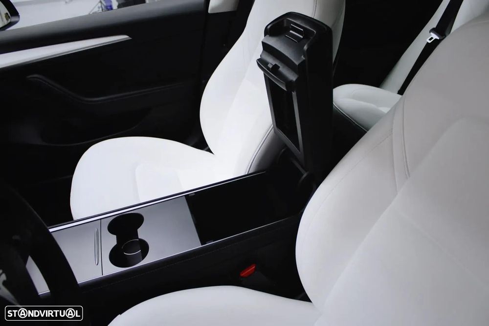 Tesla Model 3 Performance Dual Motor AWD - 11