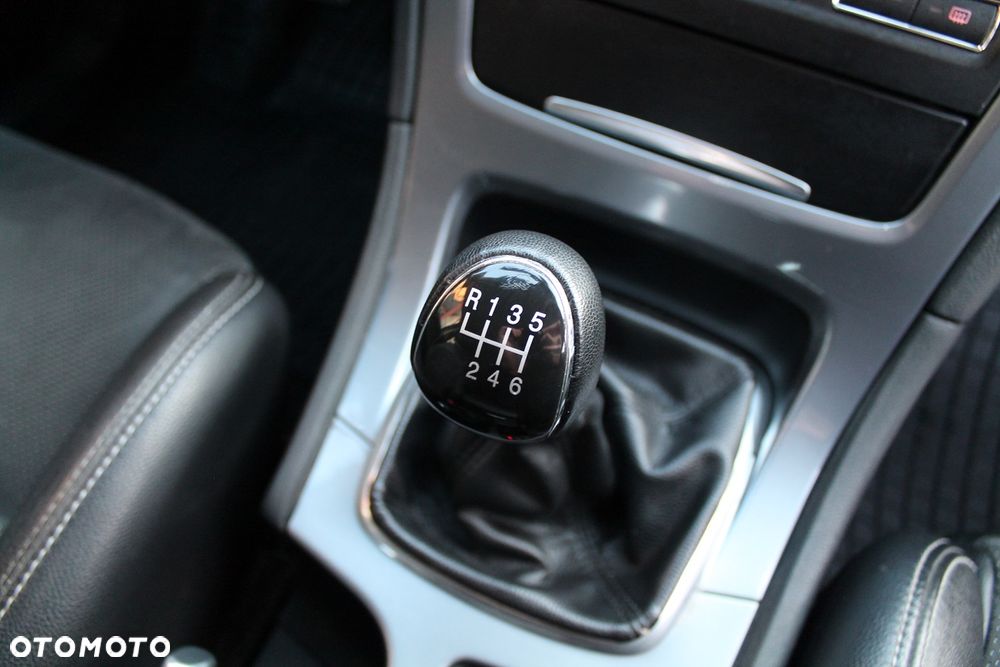 Ford Mondeo SW 2.0 TDCi Titanium - 23