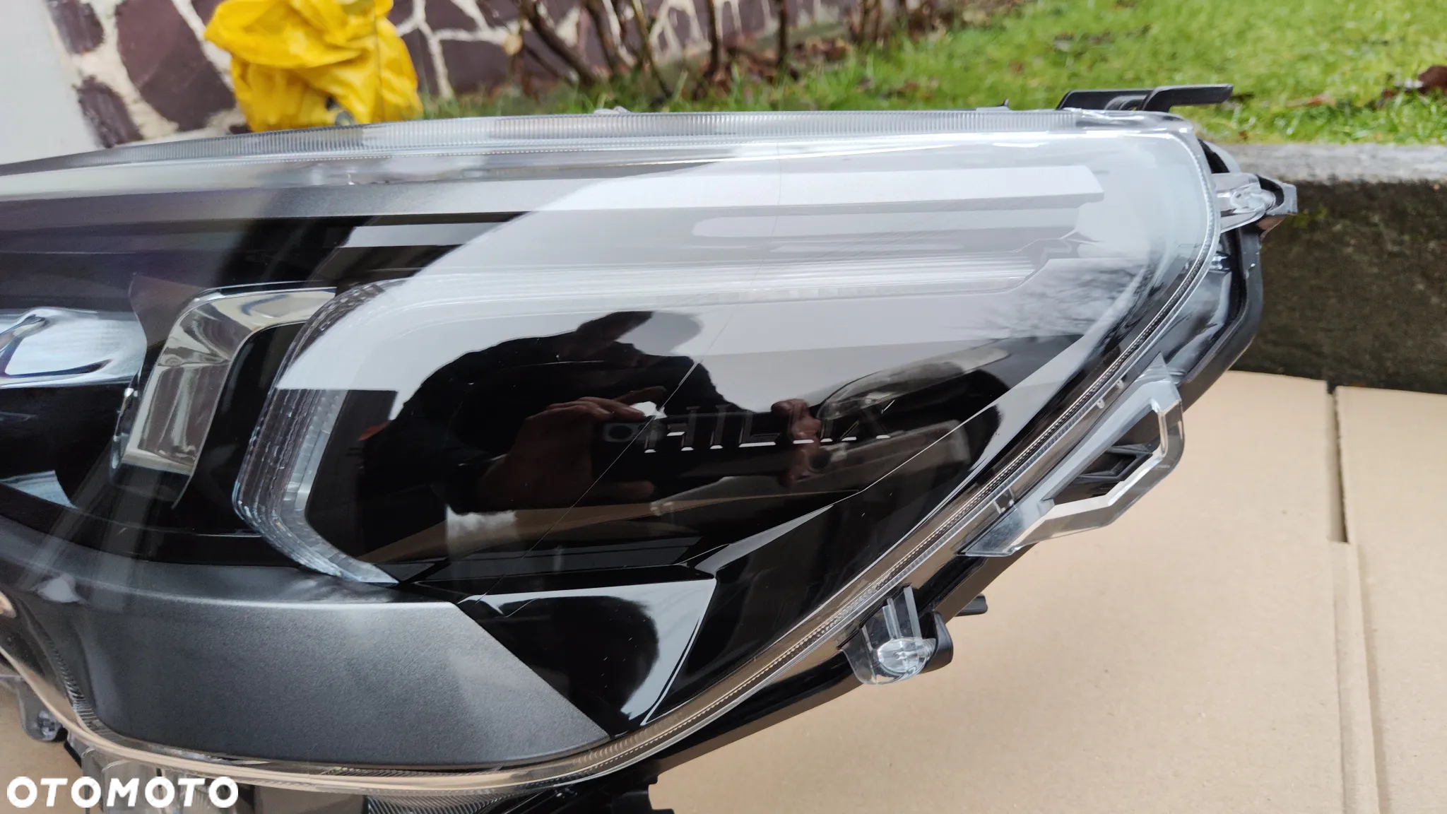 Toyota Hilux VIII Lift 20- Invincible i GR Sport Lampa Przód Lewa Full LED - 4