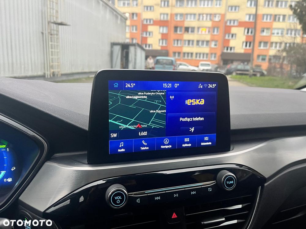 Ford Kuga 2.5 Duratec FHEV 4x4 TITANIUM - 20