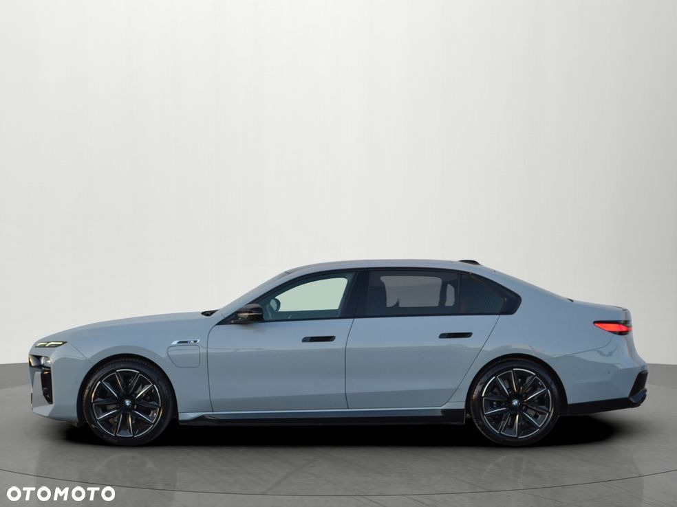 BMW Seria 7 M760e xDrive - 3