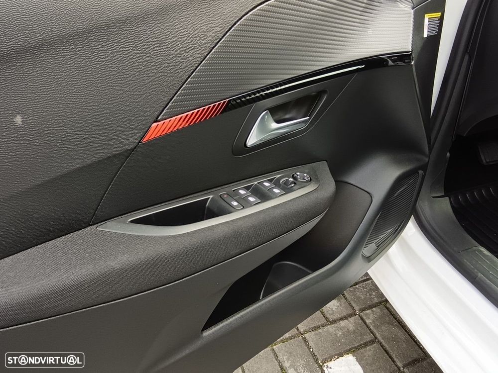 Peugeot e-208 50 kWh Active Pack - 14