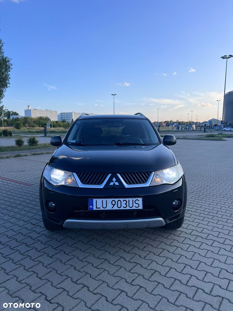 Mitsubishi Outlander - 7