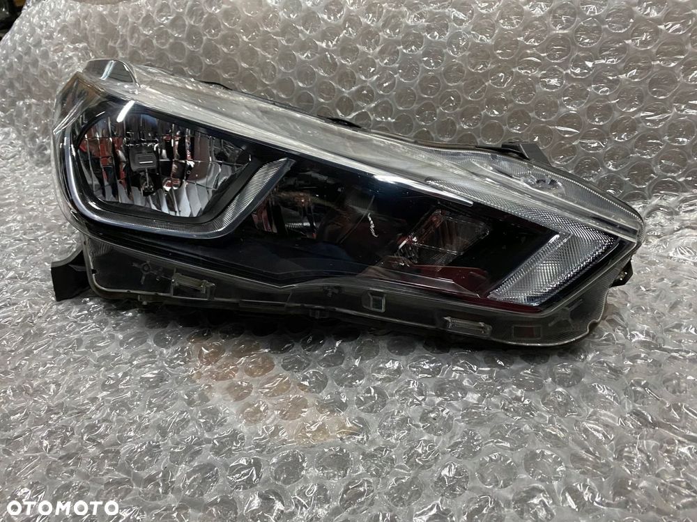 LAMPA PRAWA H7 LED MICRA K14 100-18728 26010-5FA0A - 3