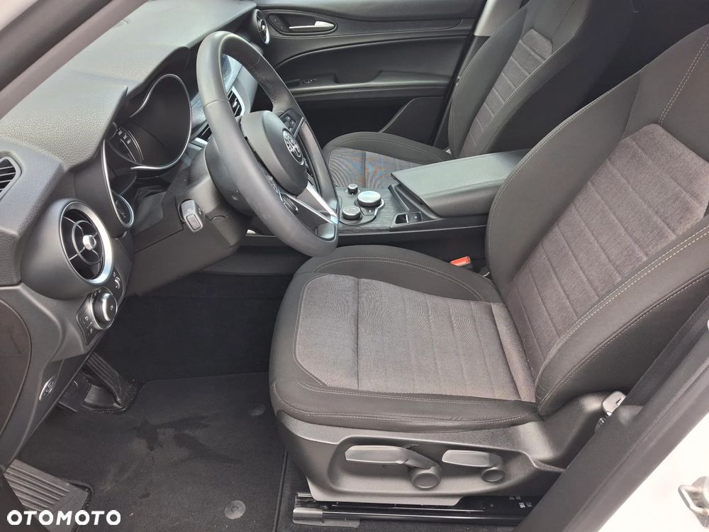 Alfa Romeo Stelvio 2.0 Turbo Business Q4 - 21