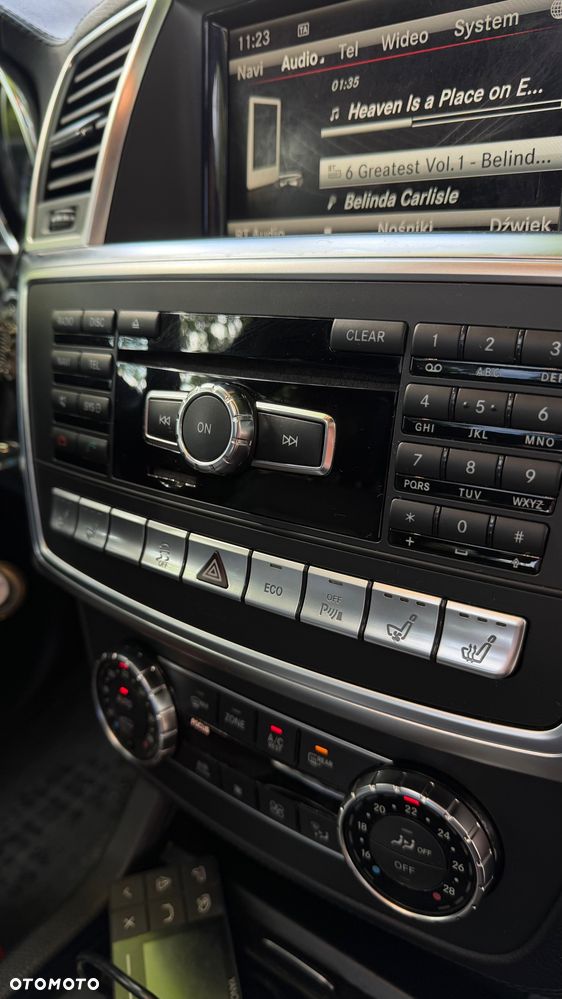 Mercedes-Benz GL 350 BlueTec 4-Matic - 23