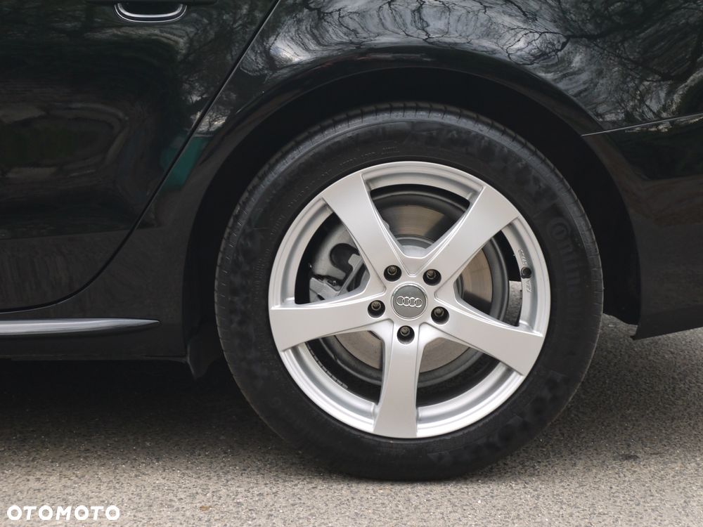 Audi A4 Avant 2.0 TDI DPF quattro S tronic Ambiente - 10