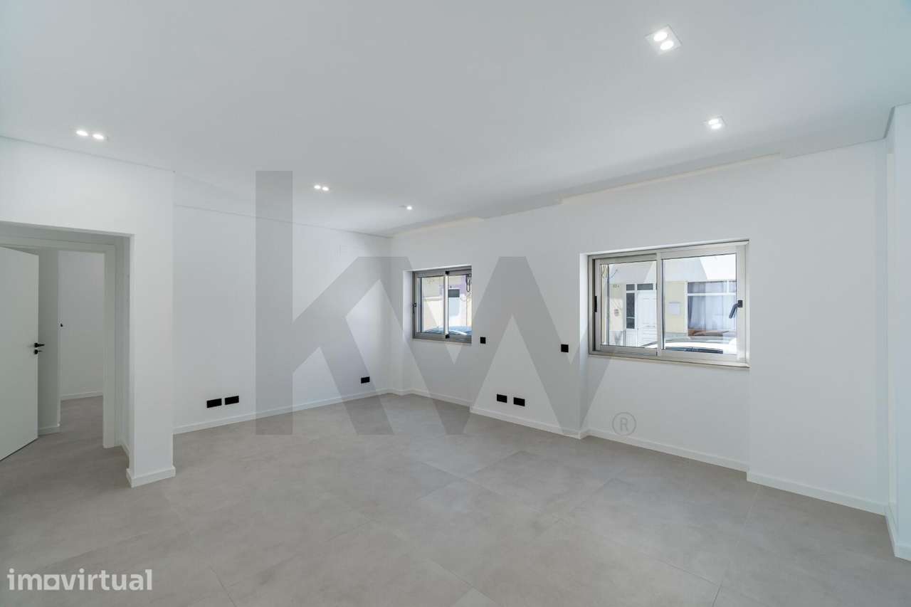 Moradia de luxo T5 no centro de Vila Real de Santo António com garagem - Grande imagem: 5/44