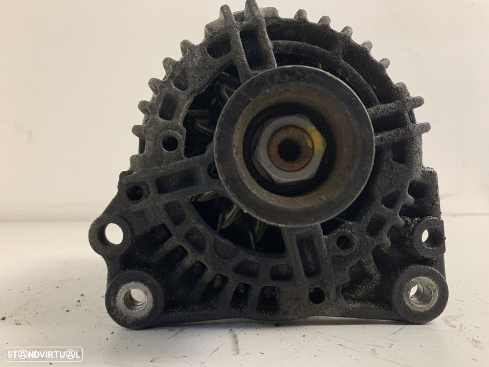 Alternador AUDI A3 (8P1) 1.6 FSI 2003 - 2007 REF. 03C903023D MOTOR BLF - 1