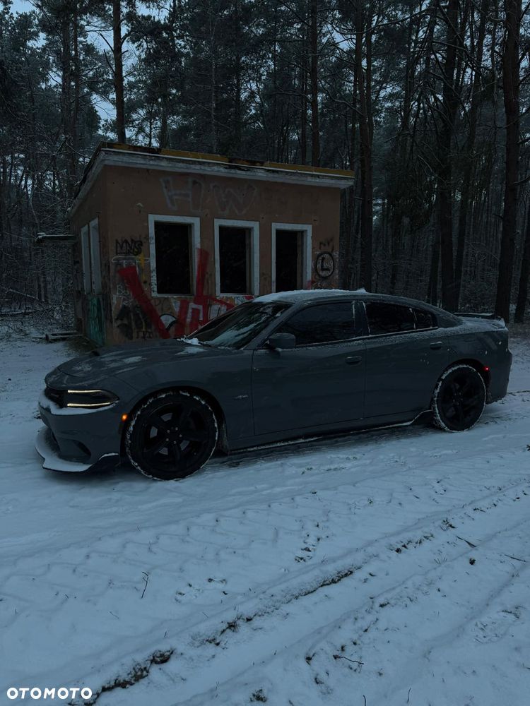 Dodge Charger - 3