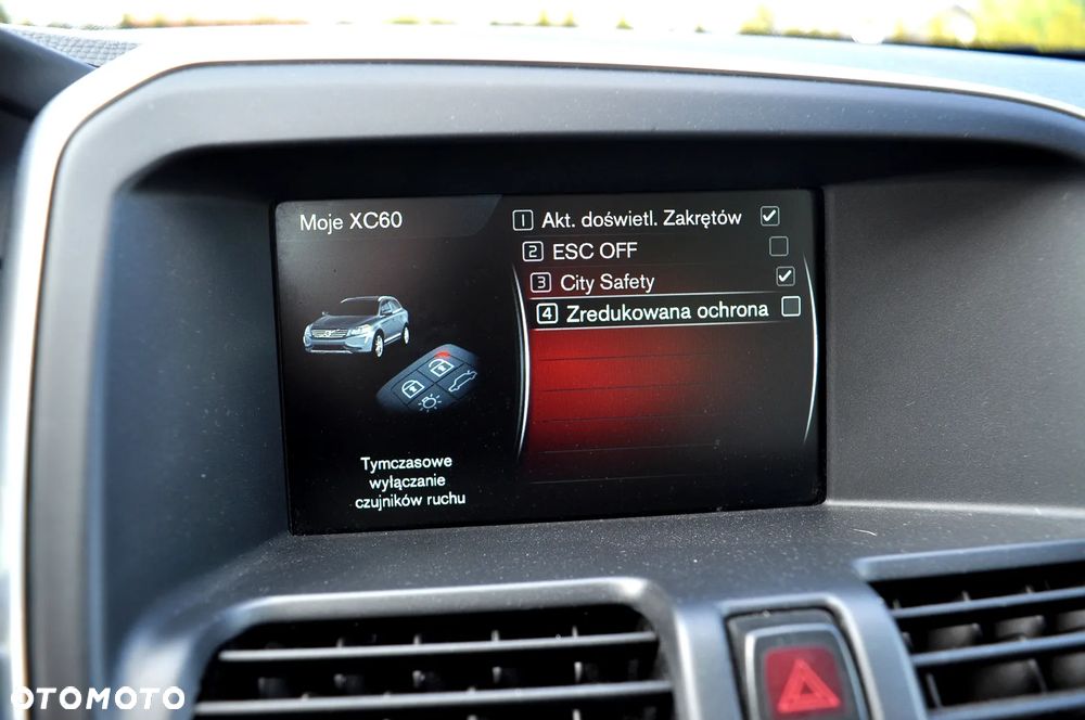 Volvo XC 60 D4 AWD Summum - 36