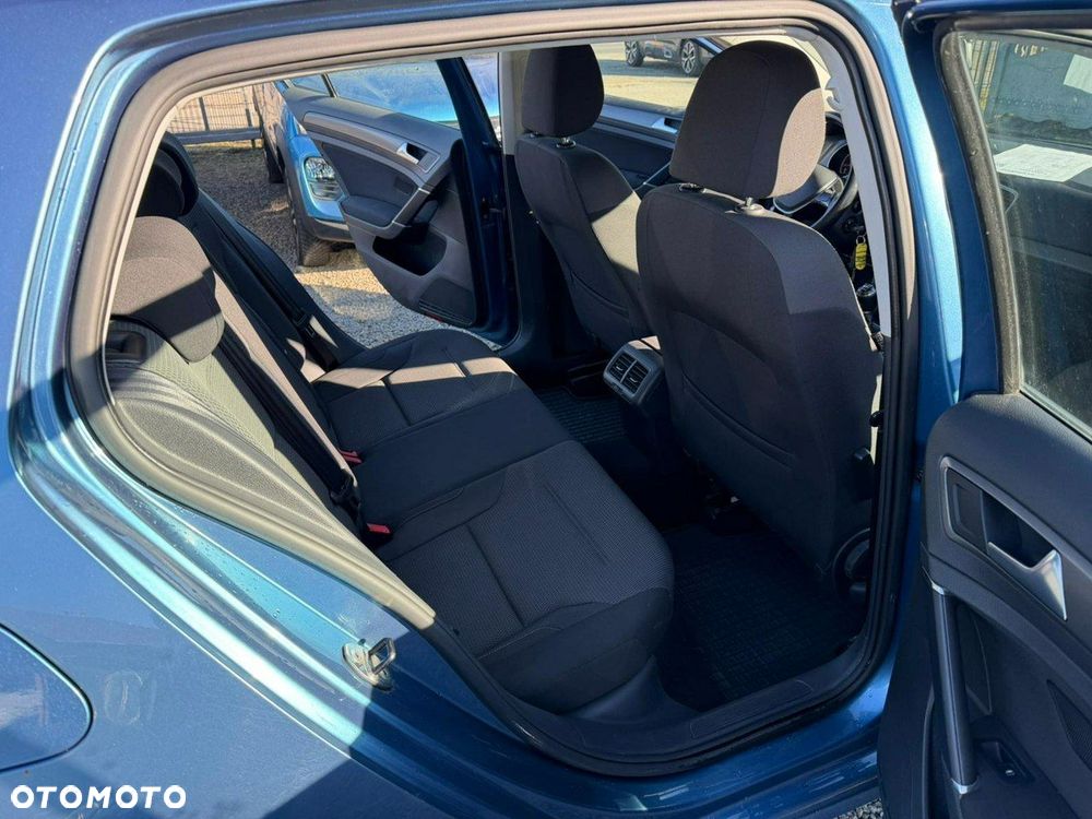 Volkswagen Golf 1.4 TSI BMT Comfortline - 26
