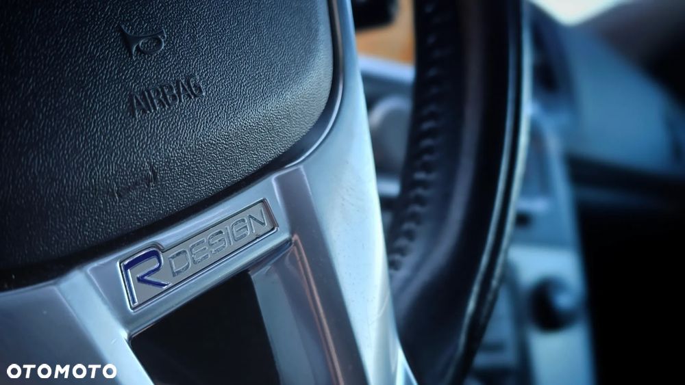 Volvo V60 D2 Momentum - 20