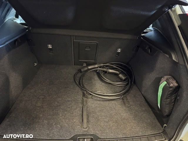 Volvo XC 40 Recharge 69 kWh Single Motor Core - 9