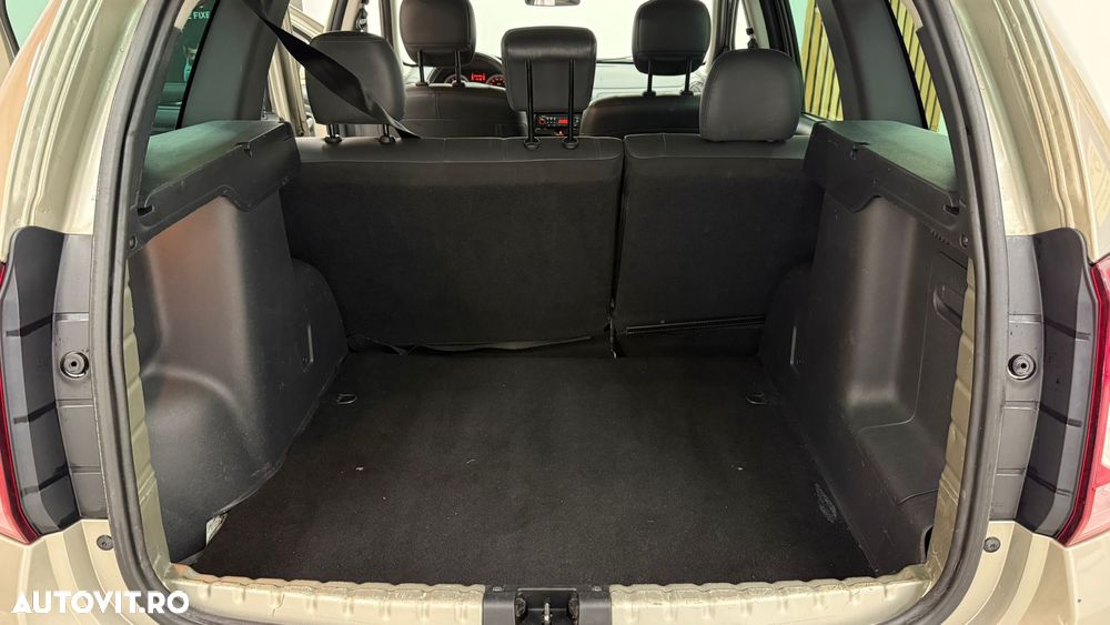 Dacia Duster 1.6 4x2 Ambiance - 15