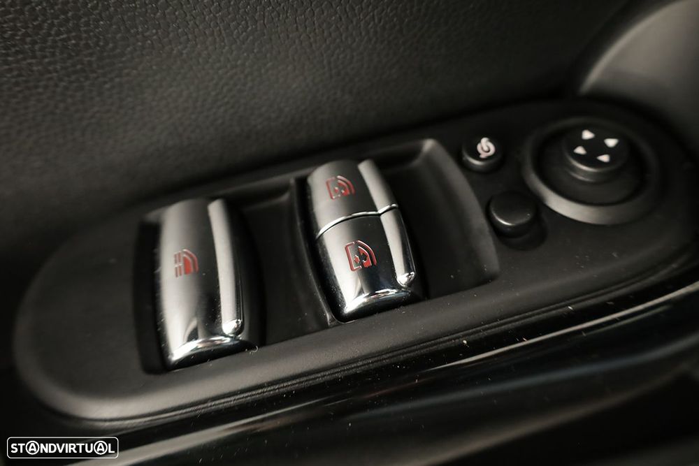 MINI Cabrio - 23