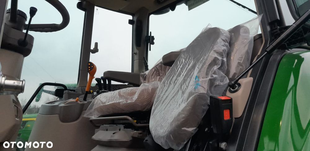 John Deere 6M 155 - 8