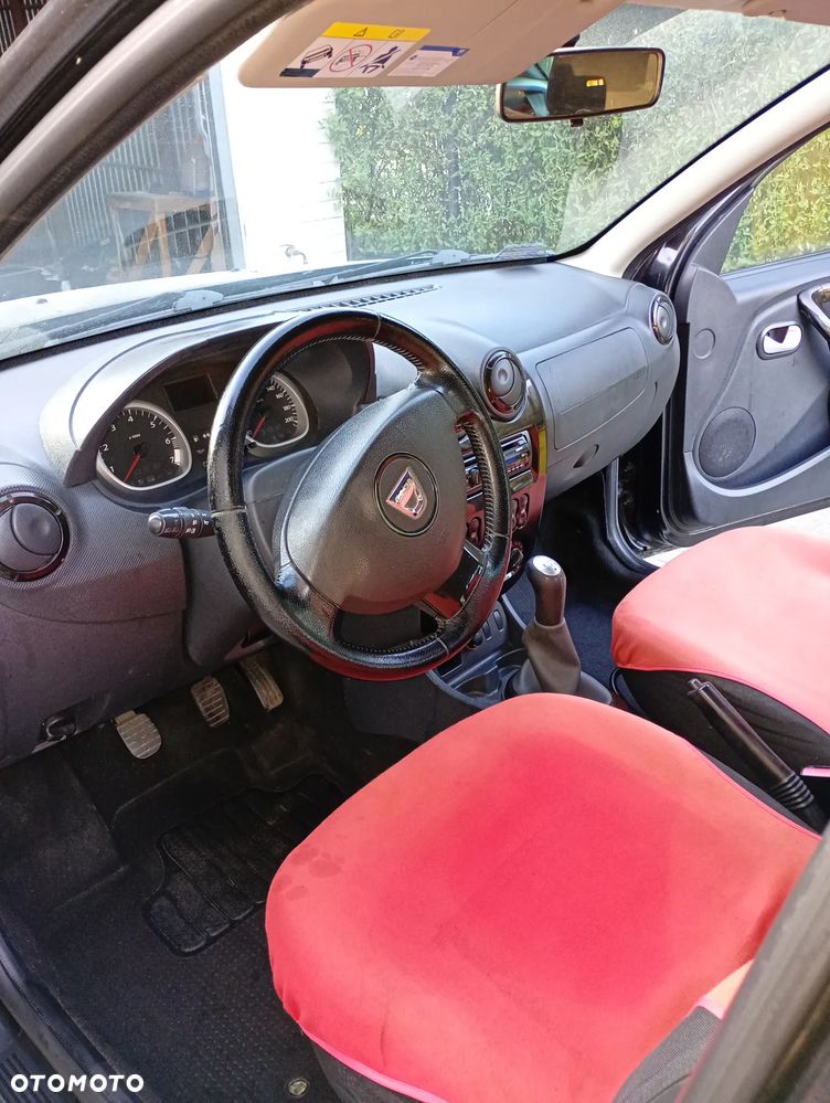 Dacia Duster 1.6 - 4