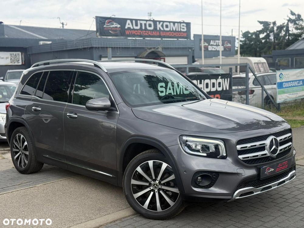 Mercedes-Benz GLB - 1