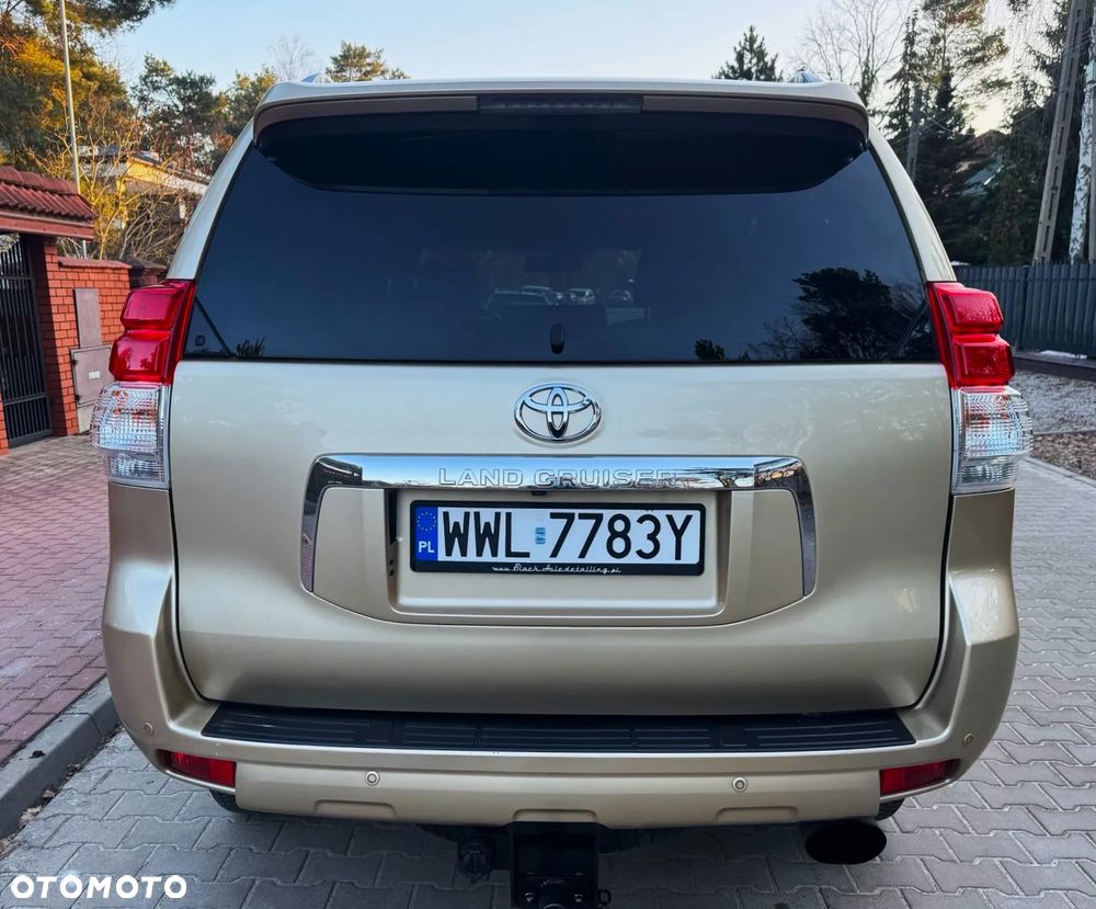 Toyota Land Cruiser 3.0 D-4D Automatik Executive - 30