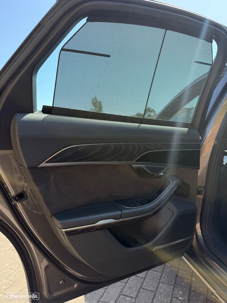 Audi A8 3.0 TDI V6 quattro Clean Exclusive - 11