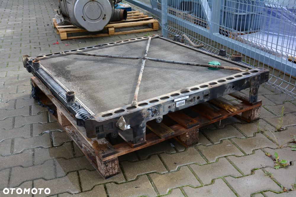 Chłodnica wody 2125896 DAF - 1