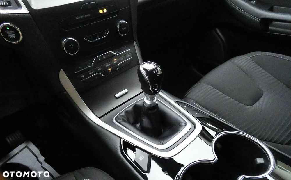 Ford S-Max 1.5 EcoBoost Titanium - 21