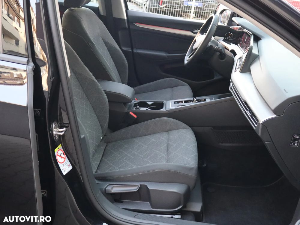 VOLKSWAGEN Golf 2024 — imagine 14